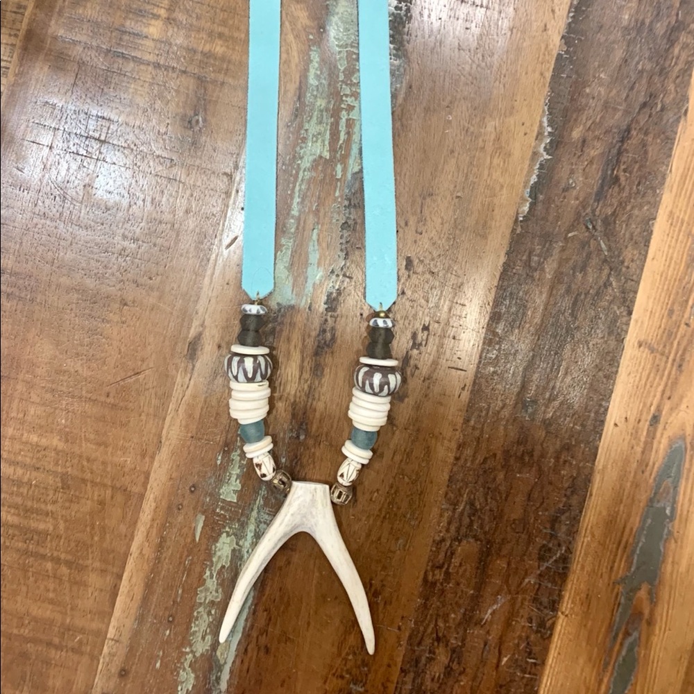 🌾Artisan Antler Pendant Necklace - Picture 5 of 7